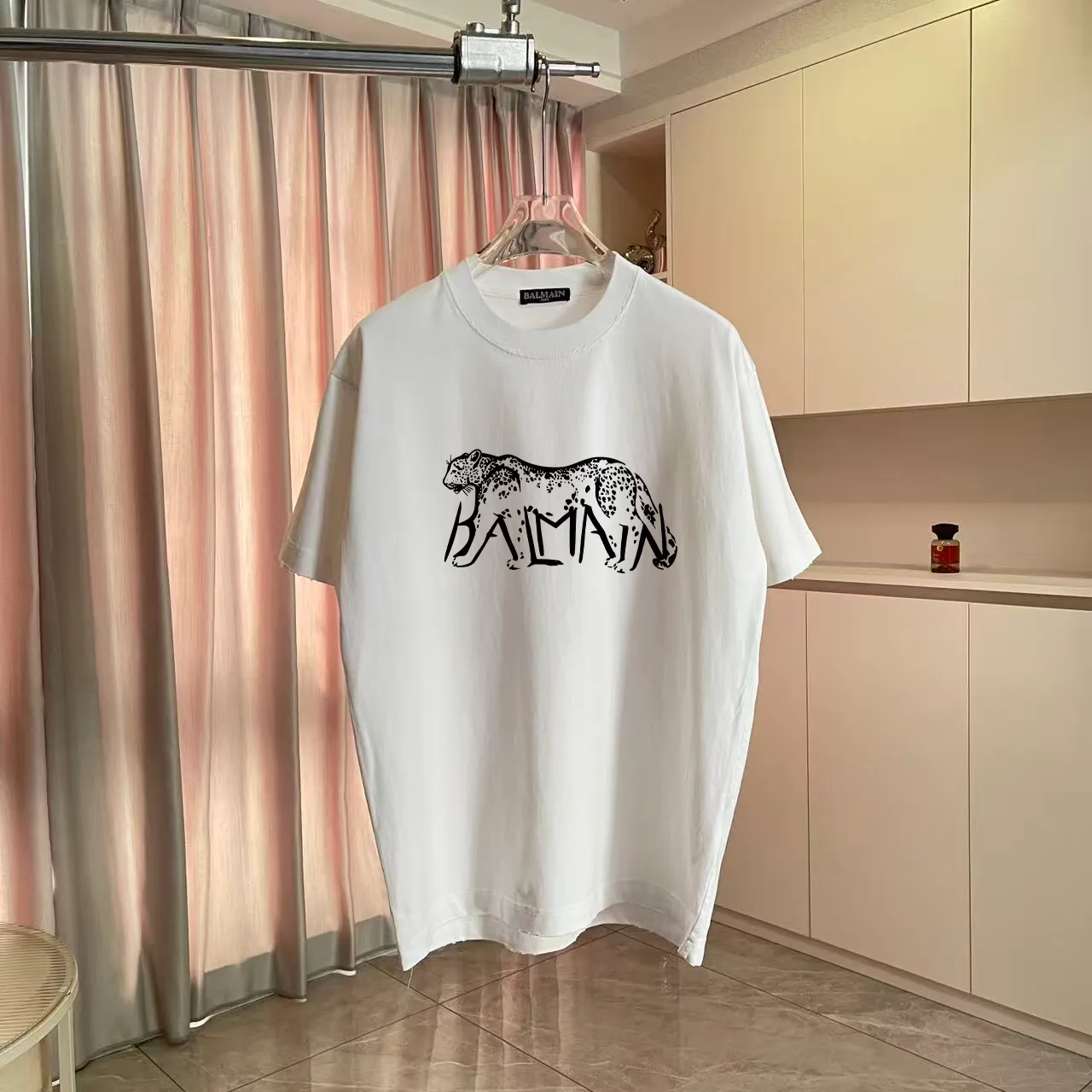 Balmain*Balmain 2026 Spring and Summer New Arrival Washed, distressed, personalized letter logo print, customized fabric g short-sleeved T-shirt, men and women Same Style Size: S M L XL XXL five sizes Color: White Brown Purple Gray